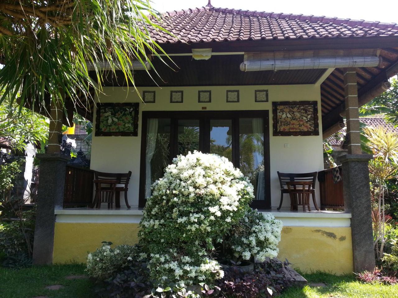 Di Abian Resort Amed Exterior foto